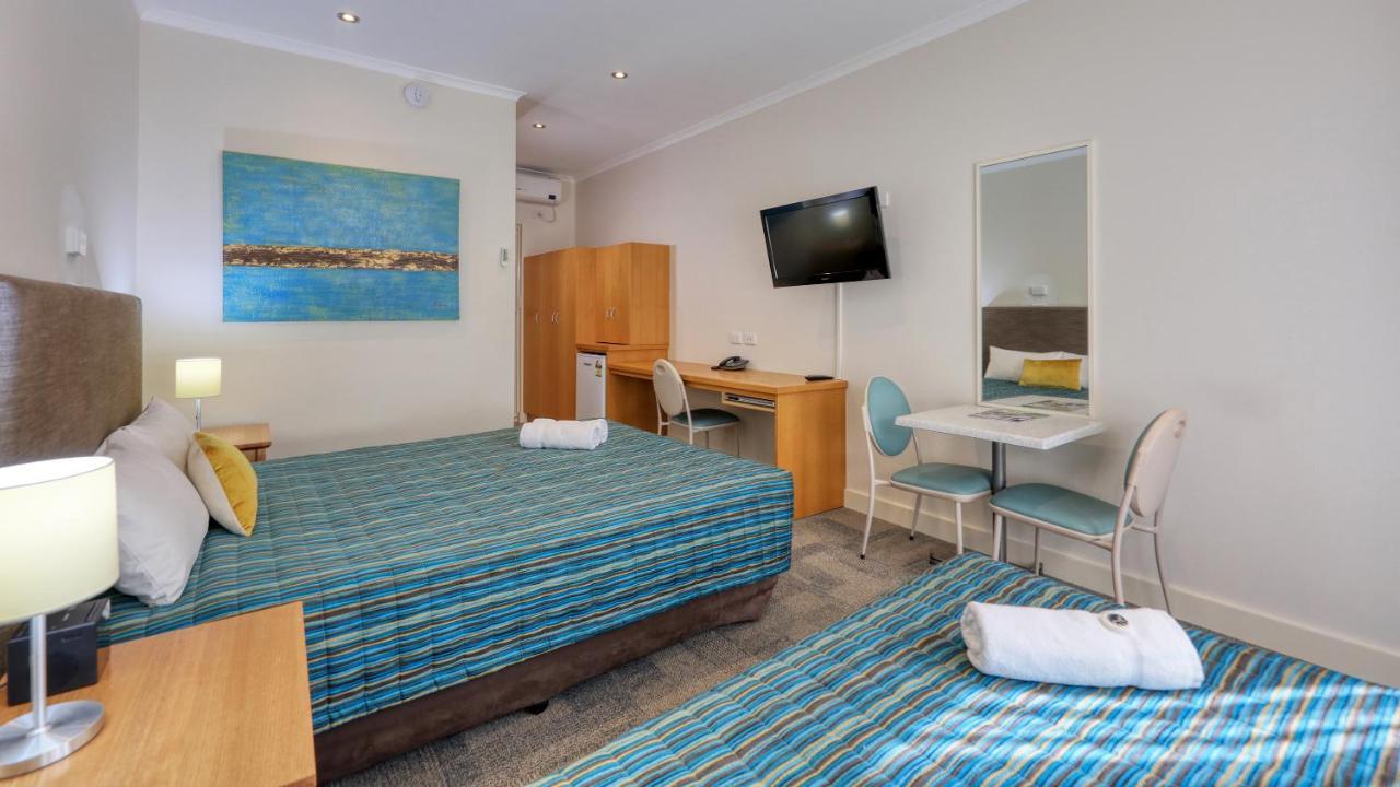 Quality Inn Суон-Гілл Екстер'єр фото